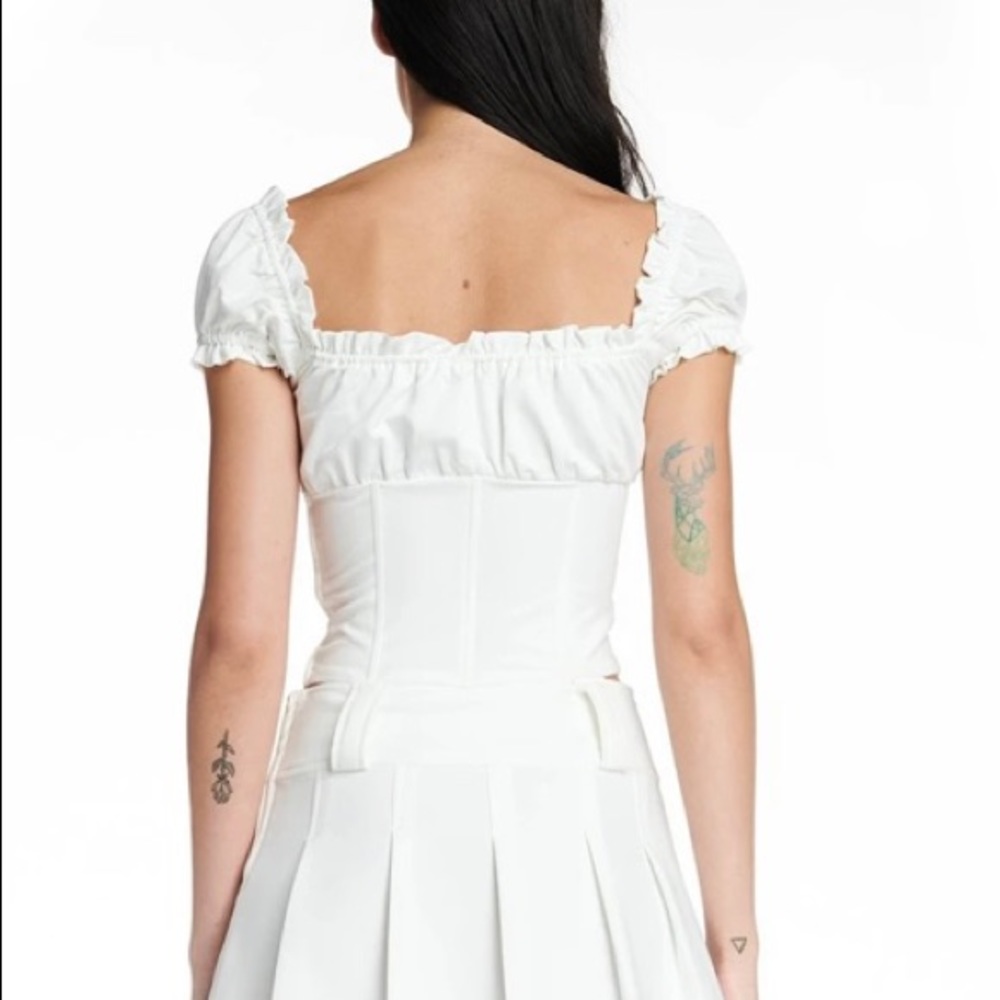 I.AM.GIA Naomi Top in White - Picture 2 of 7